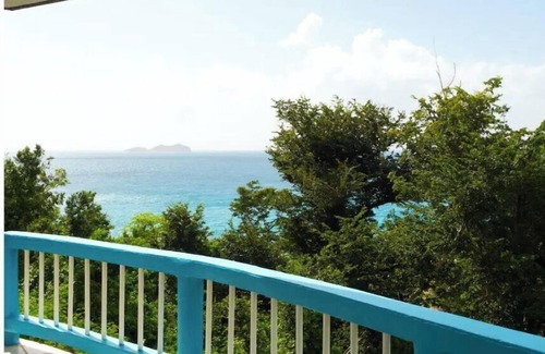 Estate Fortuna Hill House | Fortuna Bay Villa/Entire Apt/Walk to the Bay