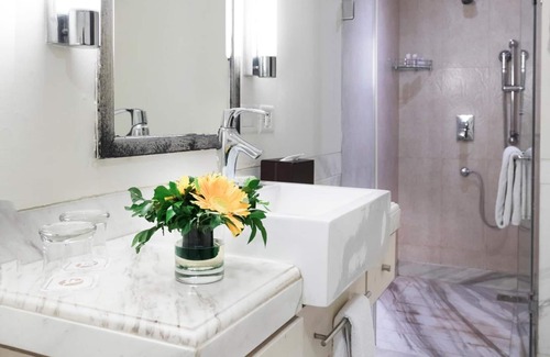 Ellis Bridge Hotel | Fortune Park, Ahmedabad - Member ITC Hotels' Group