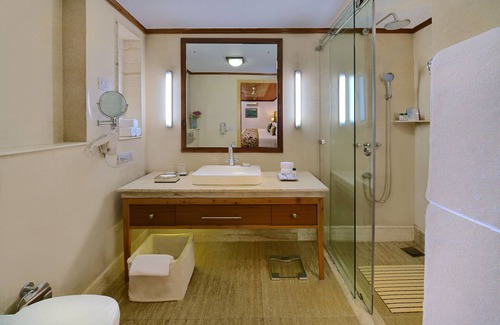 Nishat-Shalimar Hotel | Fortune Resort Heevan, Srinagar - Member ITC Hotels' Group