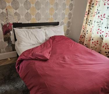 Sherwood Forest House | Forward Lodge and Suites
