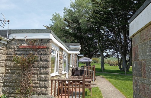 Sandown Ski Chalet | Fossils Reach: Comfy, dog friendly, and with superfast broadband