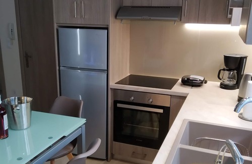 Kardamena Apartment | Fotaki's Home - Comfortable newbuilt 2 Bedroom Home, 20 meters from the sea