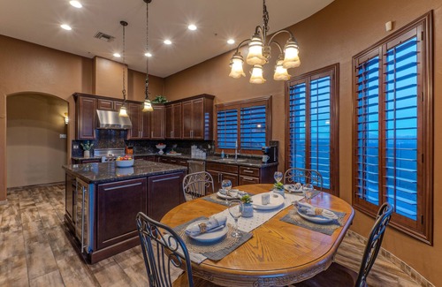 Fountain Hills House | Fountain Hills Lux Home w/Million $ Views, Htd Pvt Pool, King Beds & TVs All BRs, Near Scottsdale