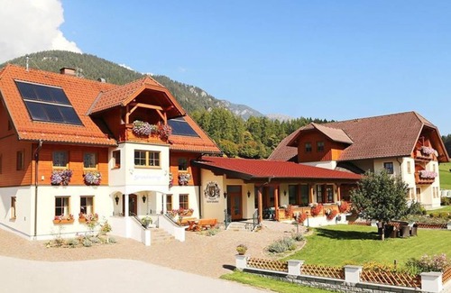Haus Other | Four-bed room with shower, WC - Grundnerhof