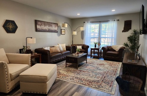 Terre Haute House | Four Bedroom Home In Terre Haute. ISU Rose Hulman