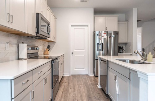 Aberdeen House | Four bedroom house in United States of America, Aberdeen