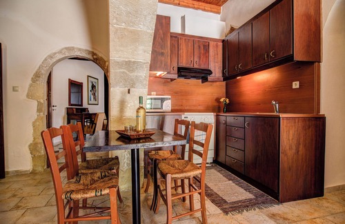 Latziana Villa | Four bedroom Mouri villas complex of 18th century