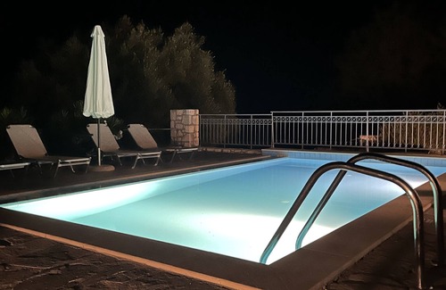 Fiskardo House | Four bedroom villa with private pool with stunning views and beautiful sunsets