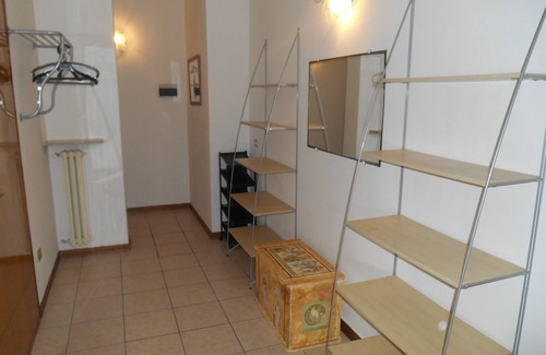 Montioni Apartment | Four-family house apartment with swimming pool and garden