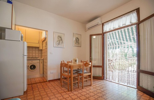 Lido degli Estensi Villa | FOUR-FAMILY HOUSE WITH ENTRANCE FROM THE GARDEN - HOUSE ON THE 1st FLOOR