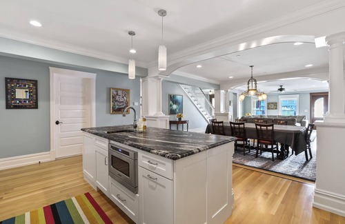 Ocean Grove House | Four Oceanview Balconies overlooking the beach!