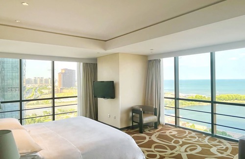 West Coast Hotel | Four Points by Sheraton Qingdao, West Coast