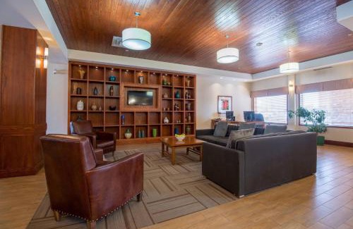 Stonebridge Hotel | Four Points by Sheraton Saskatoon