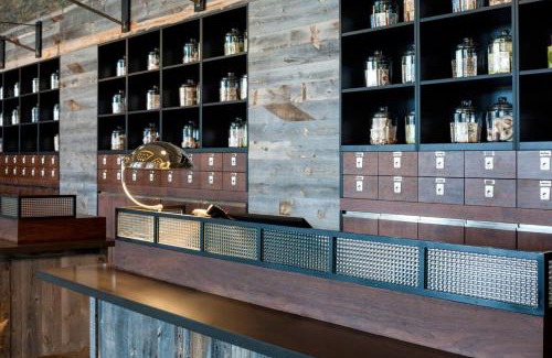 Des Moines Hotel | Four Points by Sheraton Seattle Airport South
