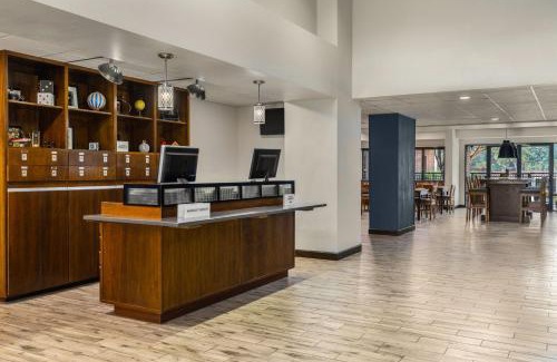 Greensboro Hotel | Four Points by Sheraton Greensboro Airport