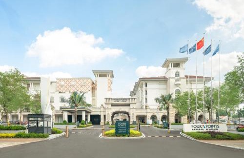 Yangdong District Hotel | Four Points by Sheraton Yangjiang City Center