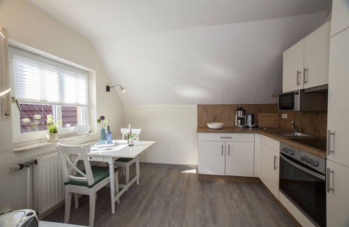 Schillig Apartment | Four star accommodation in Friesenhörn, quiet south facing, right on the dike