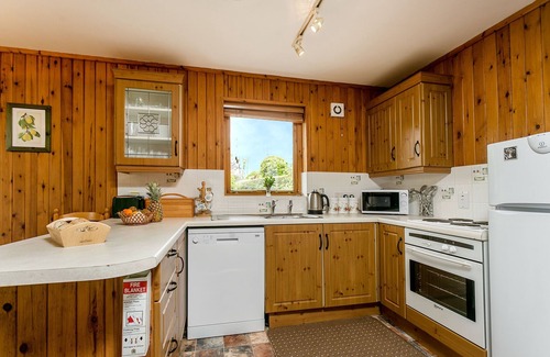 Minehead Cabin | Four star Lodge with two bedrooms and bathrooms, fabulous views yet close to pubs and beach