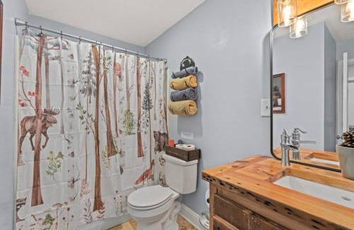 Luray House | Fox Den at Shenandoah River