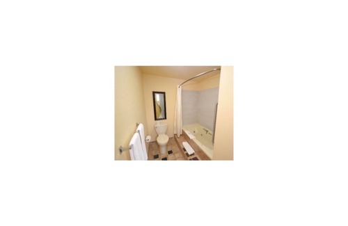 Mishicot Condo | Fox Hills Condo '25 Draft Rental - Transportation Included! Will Accept OBO