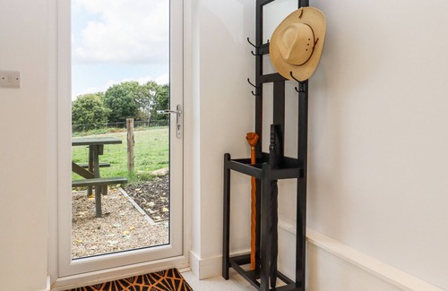 Battle Cottage | FOX MEADOW, romantic, character holiday cottage in Battle