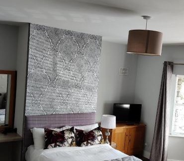 Blarney Apartment | Foxhollow House Suite