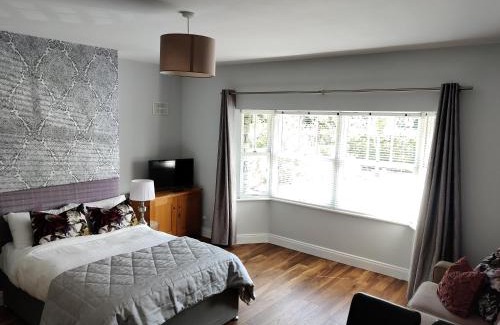 Blarney Apartment | Foxhollow House Suite