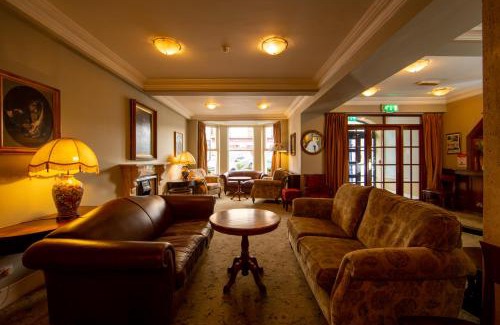 Clifden Hotel | Foyles Hotel