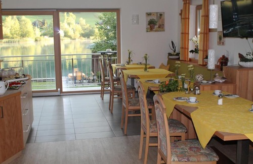 Gatschach Bed & Breakfast | Frühstückspension Seerose
