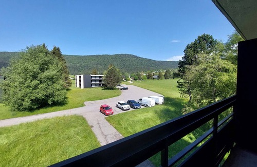 Autrans-Meaudre-en-Vercors Apartment | Cozy Apartment in Autrans, Near Village Center, Ski-In/Ski-Out, Sleeps 4