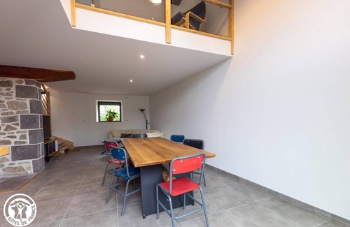 Charbonnieres-les-Varennes House | 115 m² Gîte ∙ 3 bedrooms ∙ 6 guests
