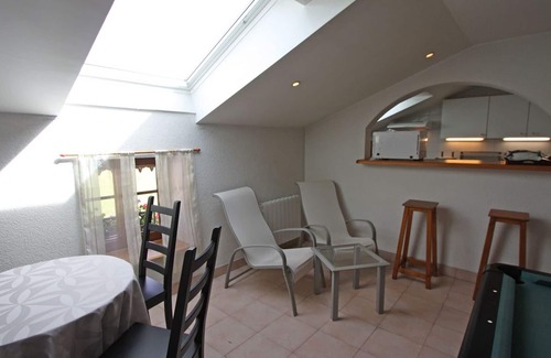 Granges-Aumontzey Cottage | Charming Apartment with Private Terraces, Pool Table & Wifi in Granges-Aumontzey