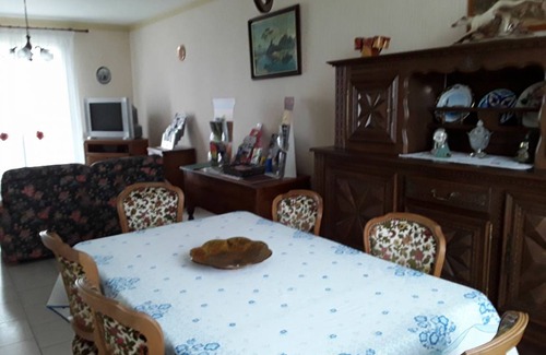 Le Pont-Chretien-Chabenet Cottage | 73 m² Cabin ∙ 2 bedrooms ∙ 4 guests