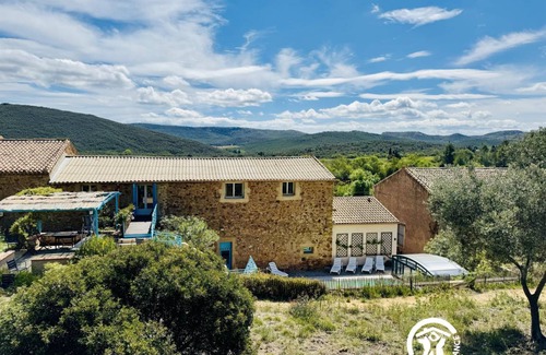Saint-Andre-de-Roquelongue House | 250 m² Gîte ∙ 6 bedrooms ∙ 15 guests