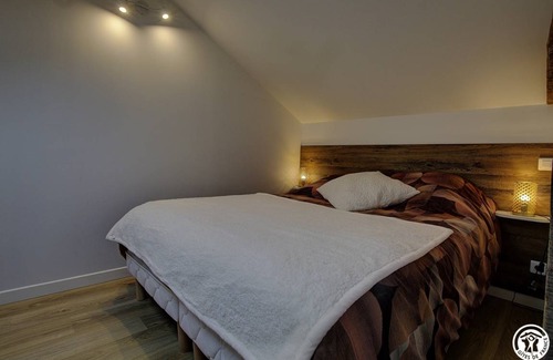 Saint-Didier-sur-Chalaronne House | 65 m² Gîte ∙ 1 bedroom ∙ 5 guests