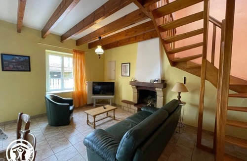 Saint-Martin-des-Tilleuls House | 98 m² House ∙ 3 bedrooms ∙ 6 guests