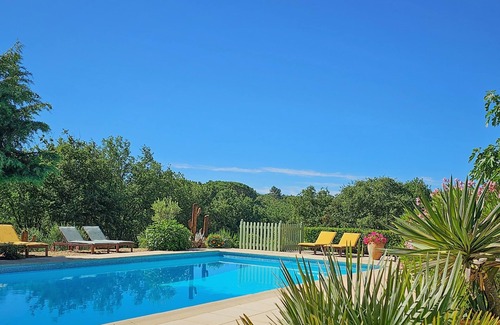 Saint-Maximin-la-Sainte-Baume House | Domaine de Conillières - Gite Garrigue Pisicne very calm and full of nature