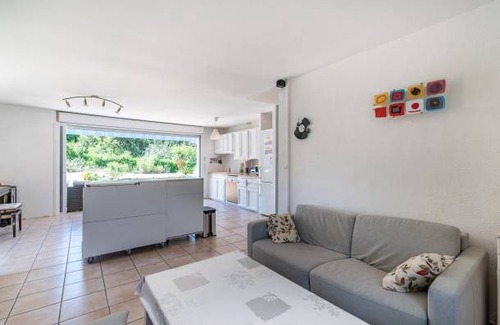 Sainte-Foy-d'Aigrefeuille House | 103 m² House ∙ 4 bedrooms ∙ 6 guests