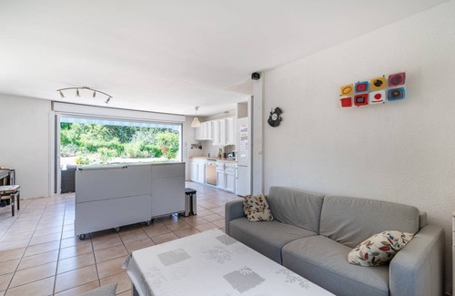 Sainte-Foy-d'Aigrefeuille House | 103 m² House ∙ 4 bedrooms ∙ 9 guests