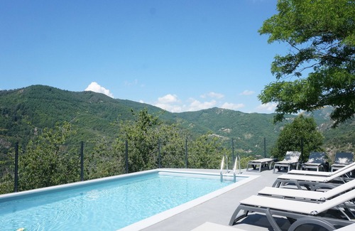 Asperjoc Cottage | Mas du Vernadel: 5 country gites with swimming pool: Gite CIGALE: 6 pers. max.