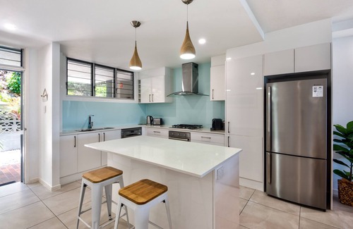 Hamilton Island Apartment | Frangipani 002 - Ground Floor 2 Bedroom Hamilton Island
