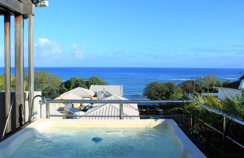 Trou aux Biches Apartment | Frangipanier 2 bedrooms Sea view Penthouse