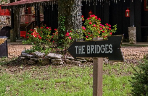 Waynesboro Cabin | Frank's Retreat Cherokee Rd