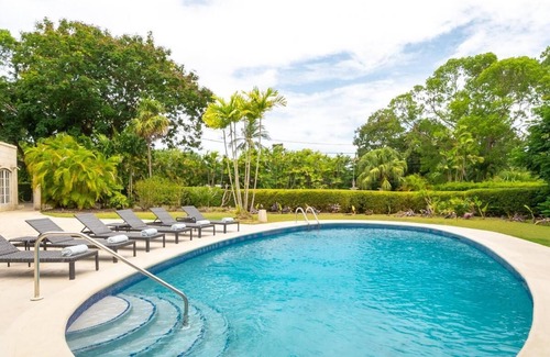 Sandy Lane Villa | Franklins House | Beach View - Located in Stunning Sandy Lane with Private Pool