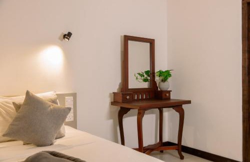 Dickwella Apartment | Fransina House - Hiriketiya, Haven Garden Properties