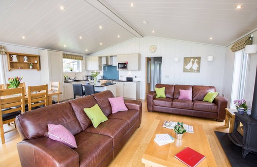 St. Andrews Cottage | Frazer - a with access ramp that sleeps 6 guests in 3 bedrooms