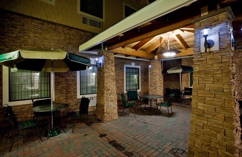 Chesapeake Condo | Free Breakfast. Indoor Pool & Hot Tub. Your Next Trip!
