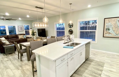 Ono Island House | FREE Cleaning & Use of GOLF CART! Sleeps 9 Gated Swim Golf Beach Club Community