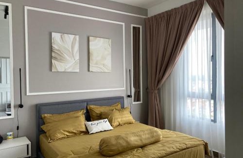 Bandar Kota Bharu Apartment | FREE NETFLIX! ZAs Suite at Troika Residence, KB