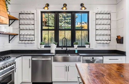 Garden City Other | FREE NIGHT-New Farmhouse-SLEEPS 45-Book 3 get 1 free -Most Winter/Spring Days